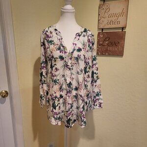 Amour Vert Amy Washable Silk White w/floral Long Sleeve Blouse NWT Size Large